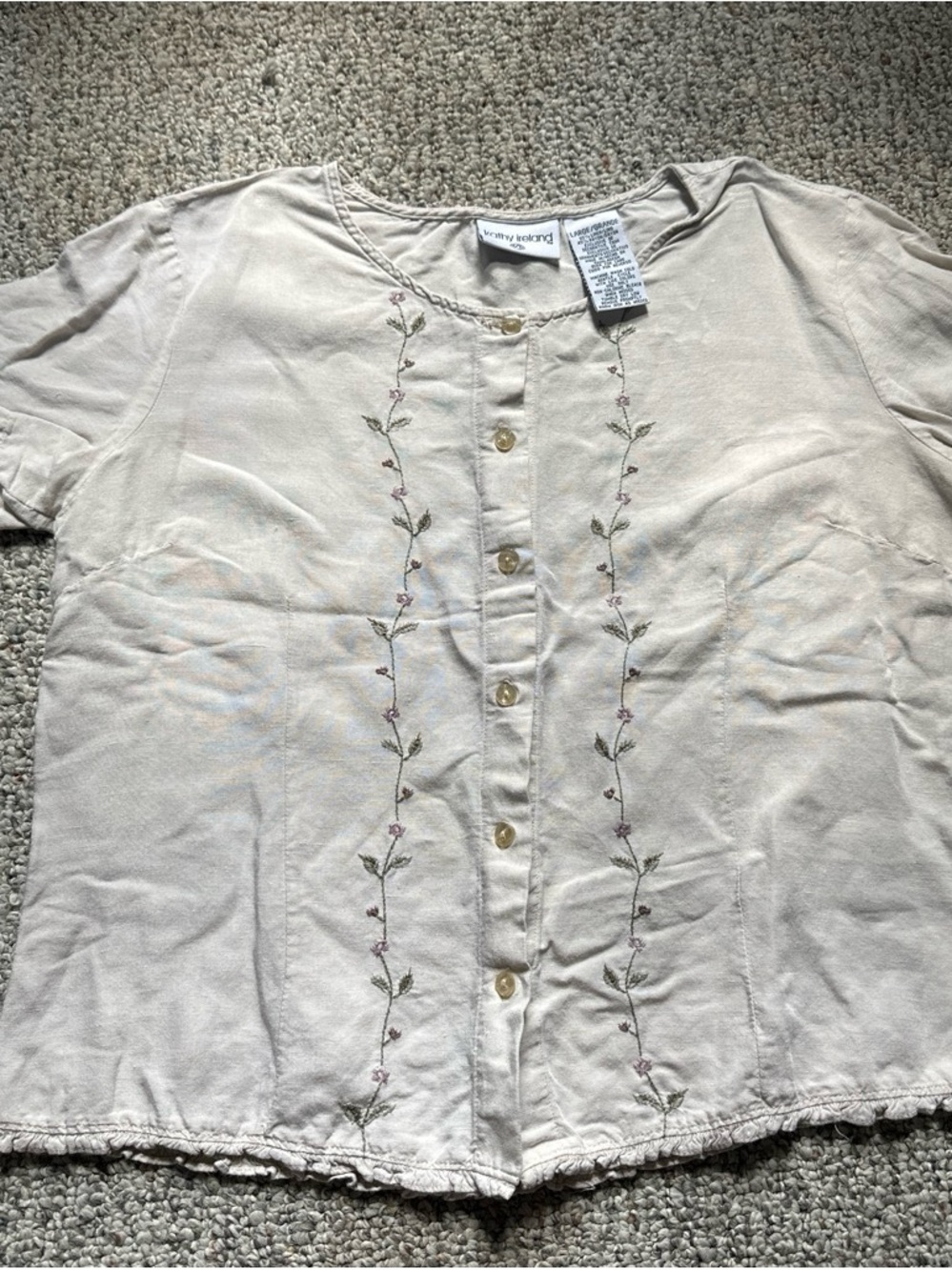 kathy ireland Cream Short-Sleeve Button-Front Top with Floral Embroidery